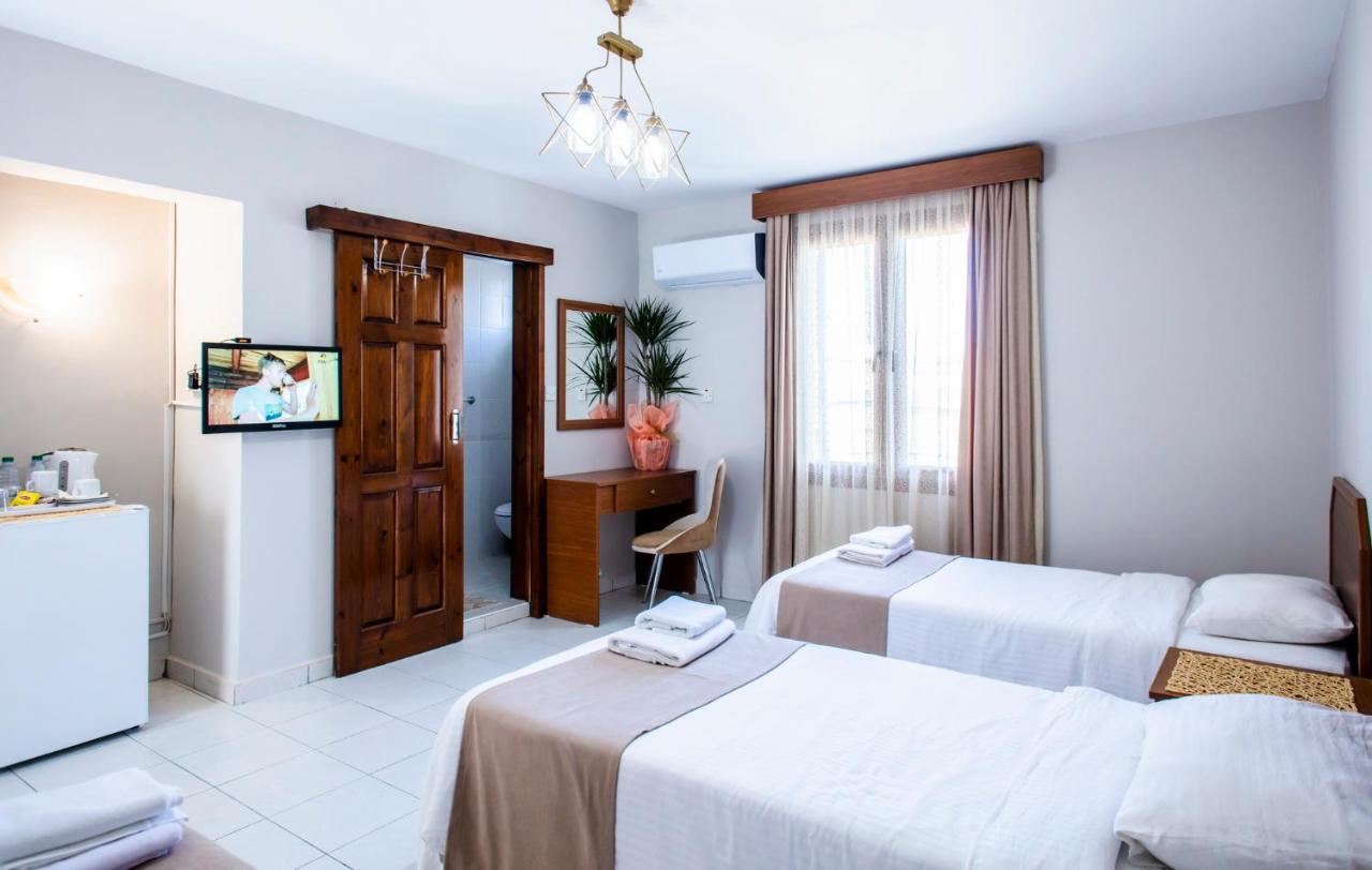 Homelike Guest House Girne Buitenkant foto