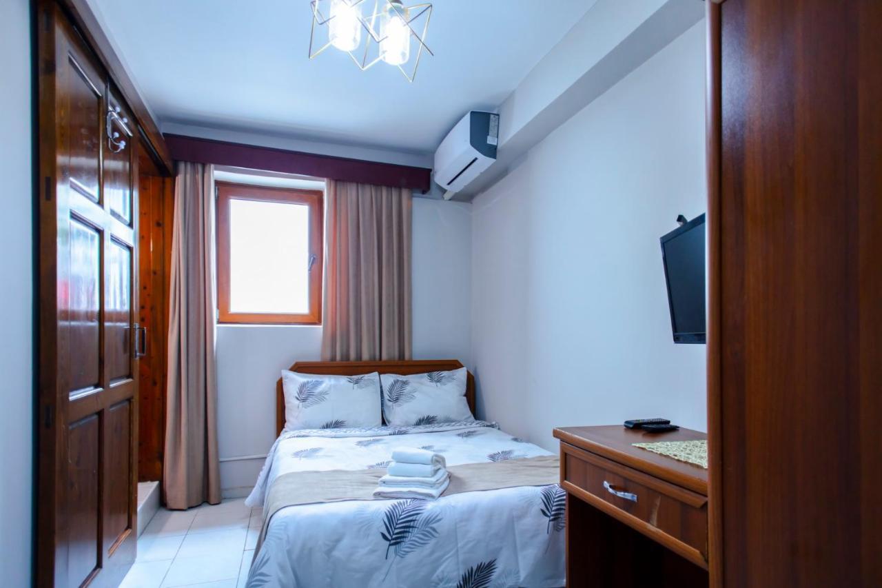 Homelike Guest House Girne Buitenkant foto